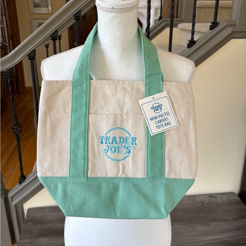 Trader Joe’s NWT Mini Green and Cream Limited Edition Canvas Tote Bag